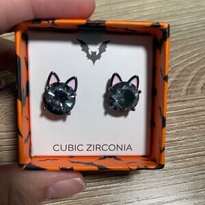 Halloween Cubic Zirconia Gray Studs Cat Earrings NEW Kitten Meow